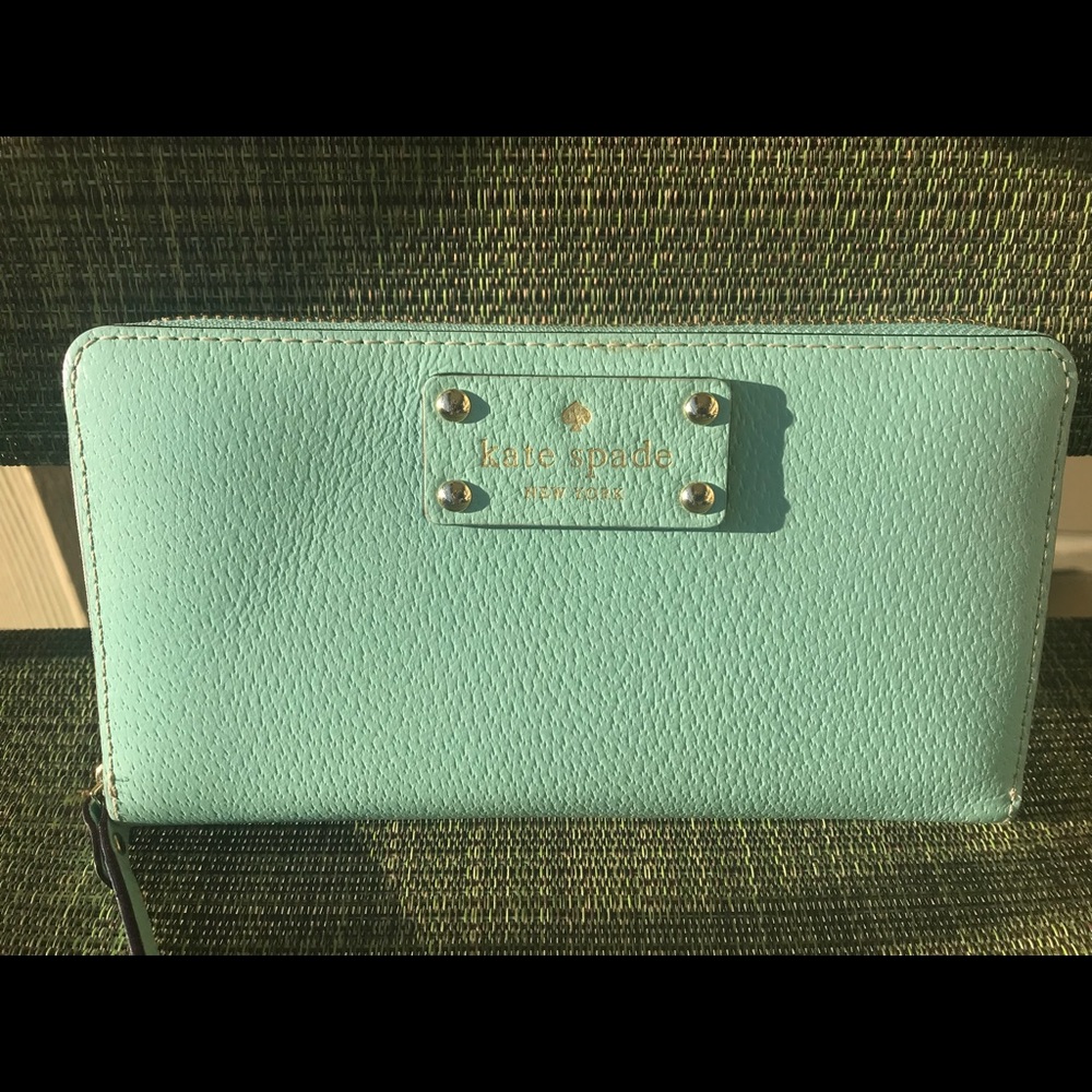 Kate Spade wallet FINAL PRICE